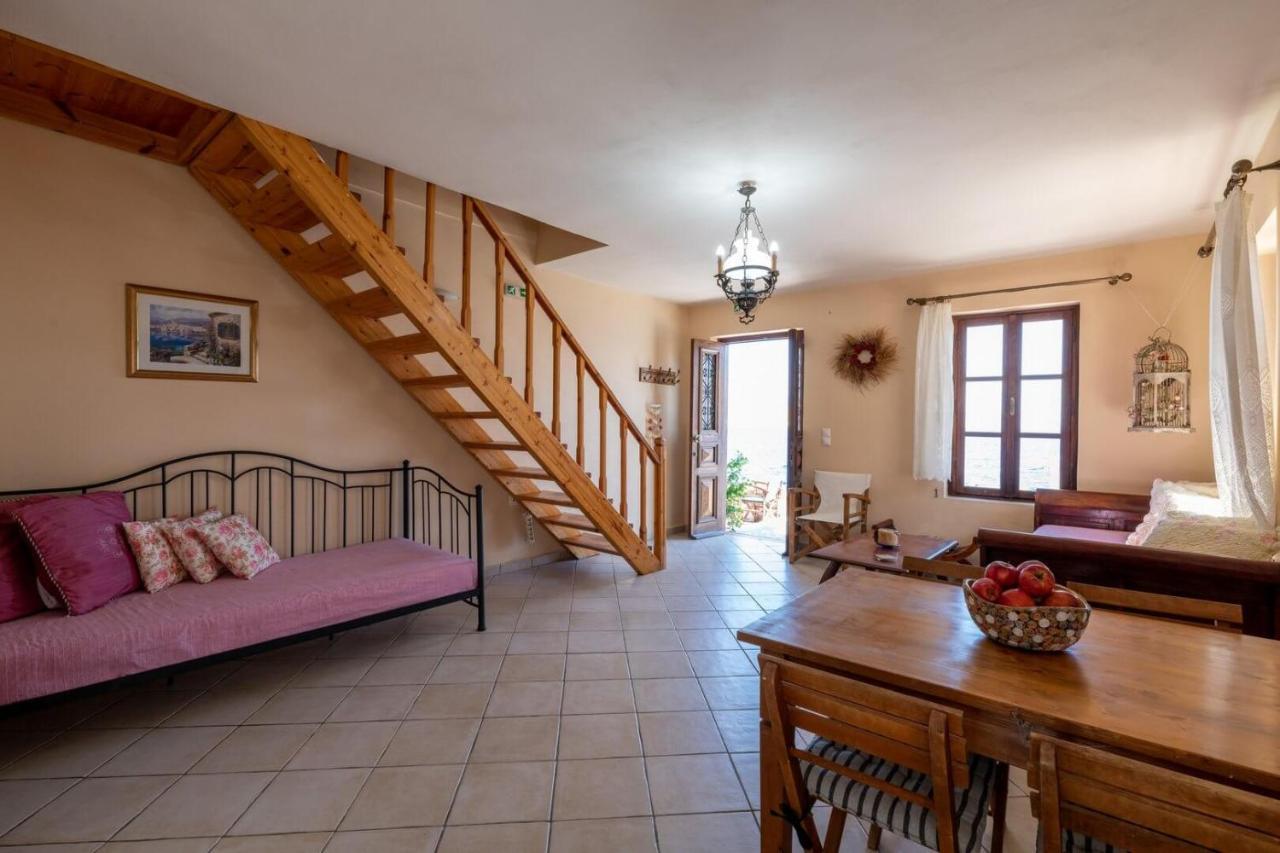 Villa Leleka Chalki Town Exterior foto